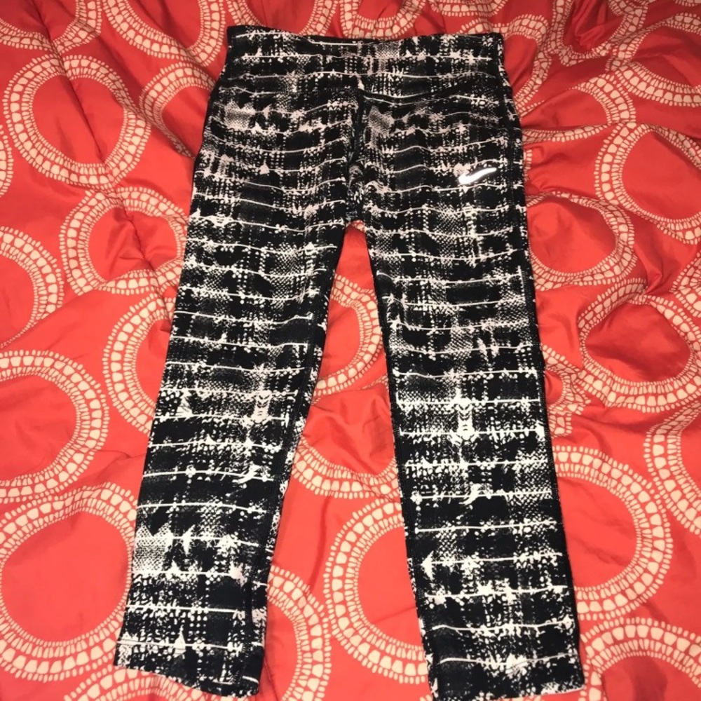 Women’s Nike Capris Sz XS